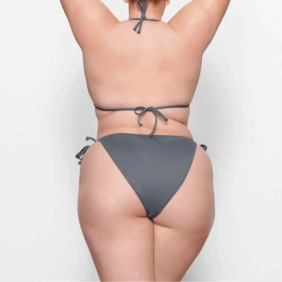 Skims signature swim triangle top - Picture 3 of 4